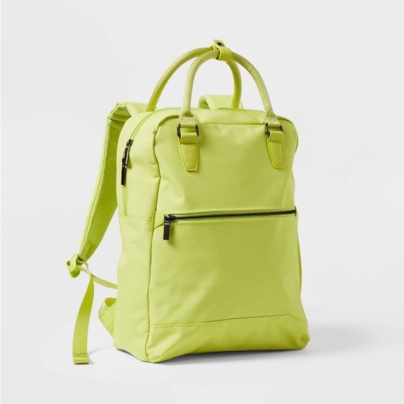 Signature Commuter Backpack Lime Green
- Open Story 🆕 - Picture 1 of 6